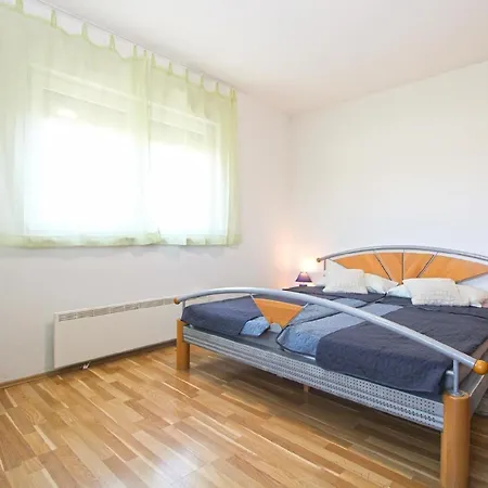 Apartment Ferienwohnung Fuer 4 Personen Ca 40 Qm In Pula-fondole, Istrien Istrische Riviera Pula